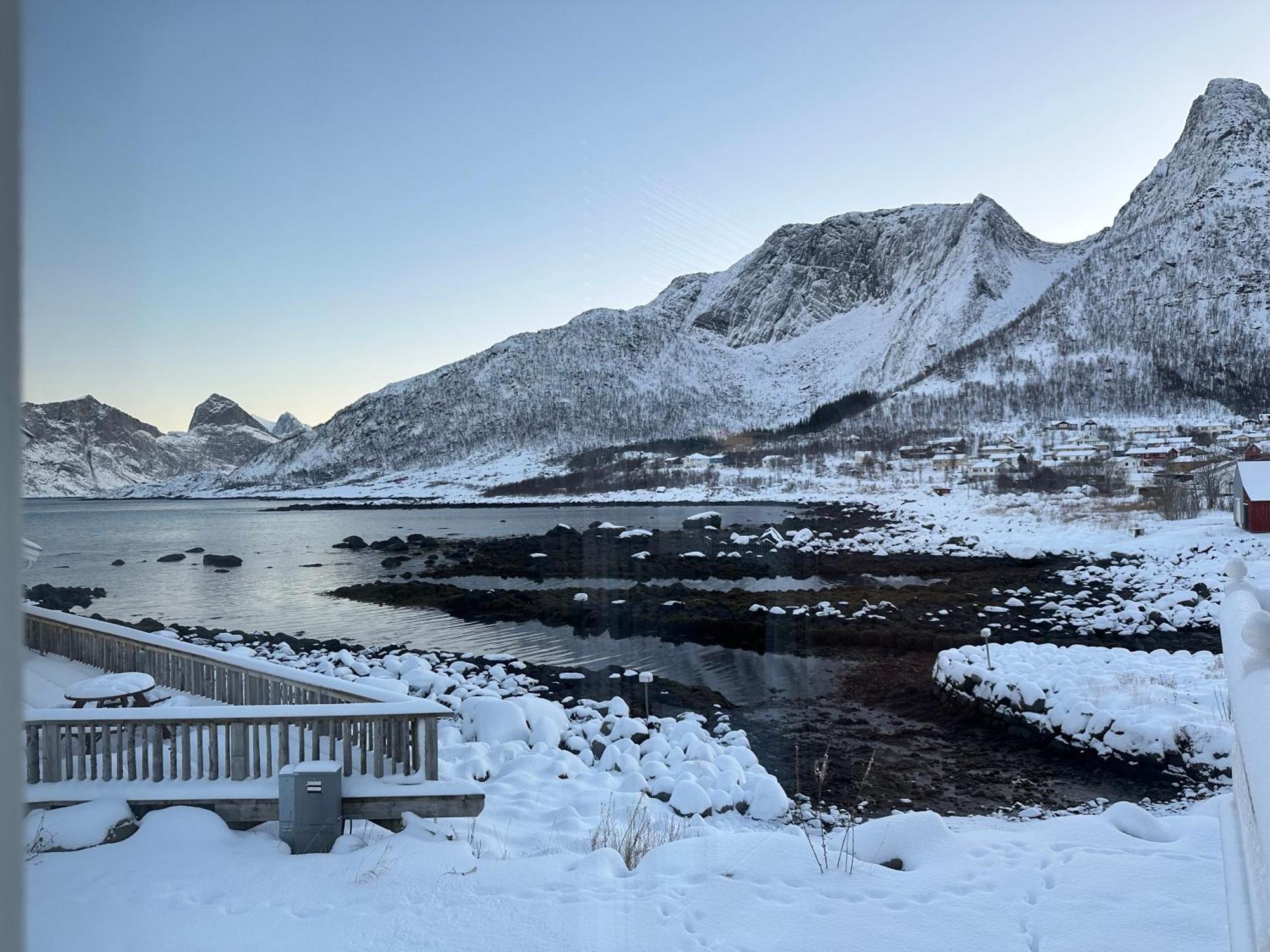 Mefjord Brygge Hotel Mefjordvær Екстериор снимка