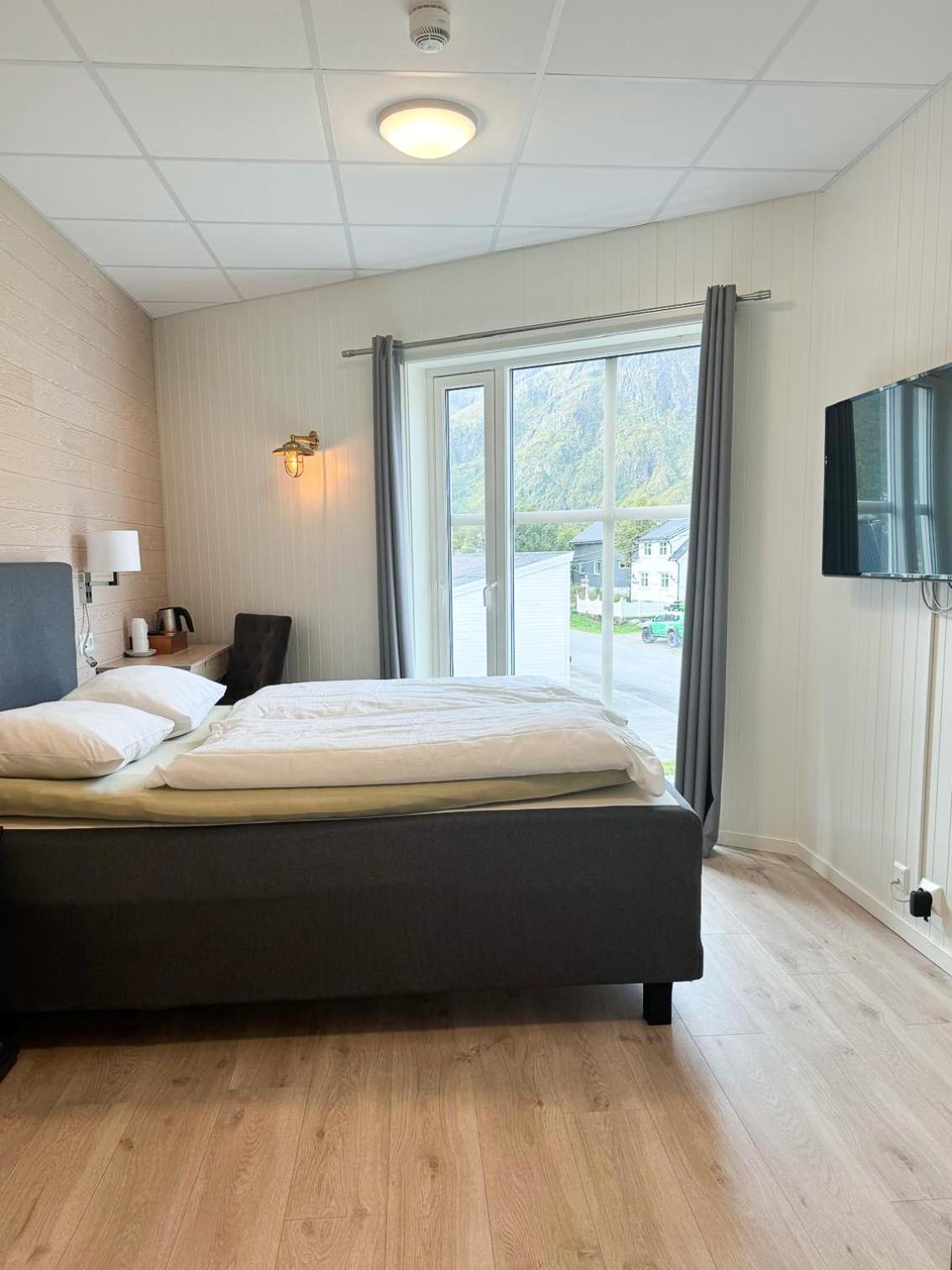 Mefjord Brygge Hotel Mefjordvær Екстериор снимка
