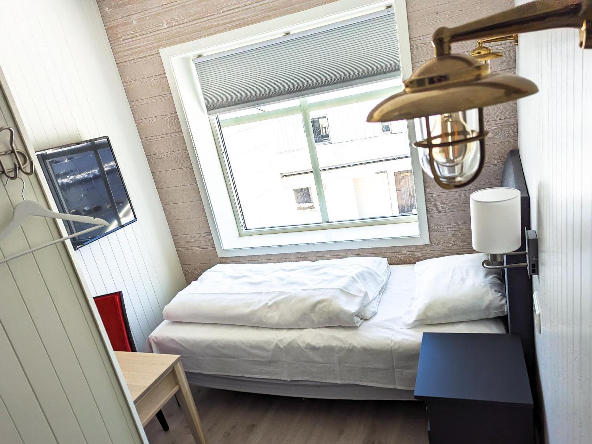 Mefjord Brygge Hotel Mefjordvær Екстериор снимка